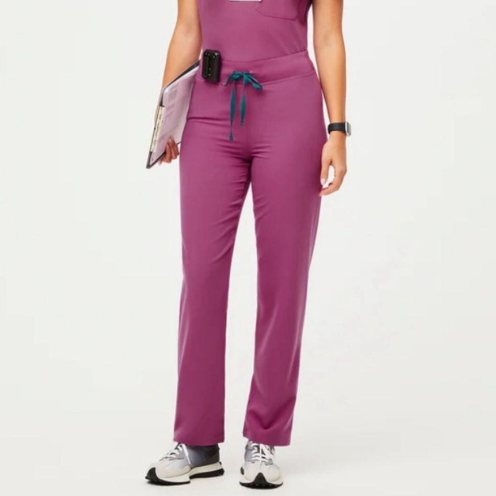Women’s High Waisted Livingston Basic Figs Scrub Pants